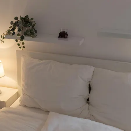 Luxury Strana Omisalj
