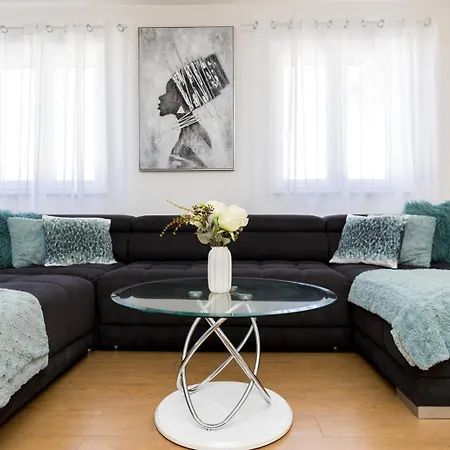 Apartment Luxury Strana Omisalj
